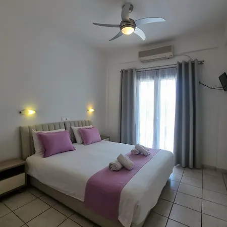 Horizon Kamari (Santorini)