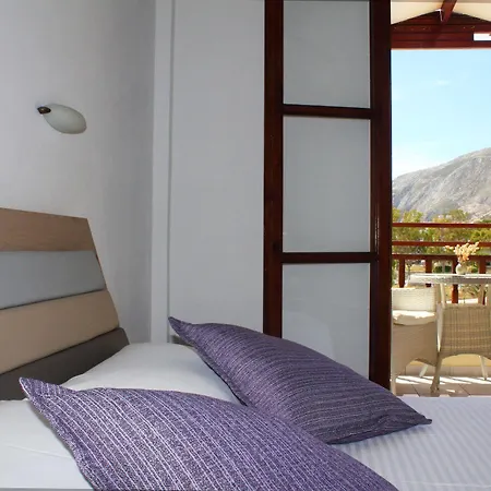 Hotel Horizon Kamari (Santorini)