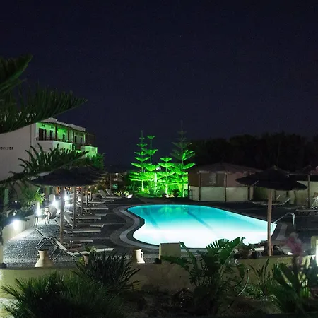 Horizon 3* Kamari (Santorini)